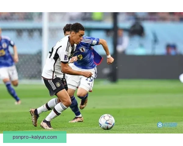 穆西亚拉展现新一代十号位典范特质，表现稳健备受期待